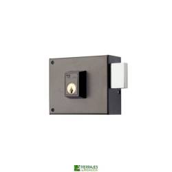 Cerradura Sobreponer 124/10 100mm Izq | Herrajes de Andalucía
