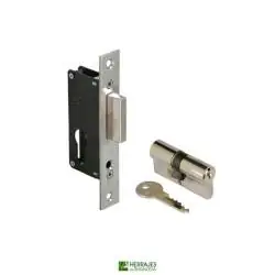 Cerradura Embutir 9791 Punto 25 mm | Herrajes de Andalucía