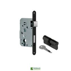 Cerradura U10P 40mm negra con cilindro | Herrajes de Andalucía