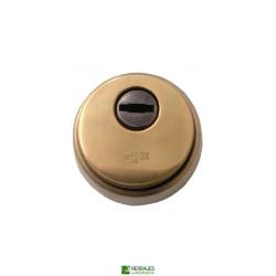Escudo Seguridad U200 latón Ø62mm | Herrajes de Andalucía