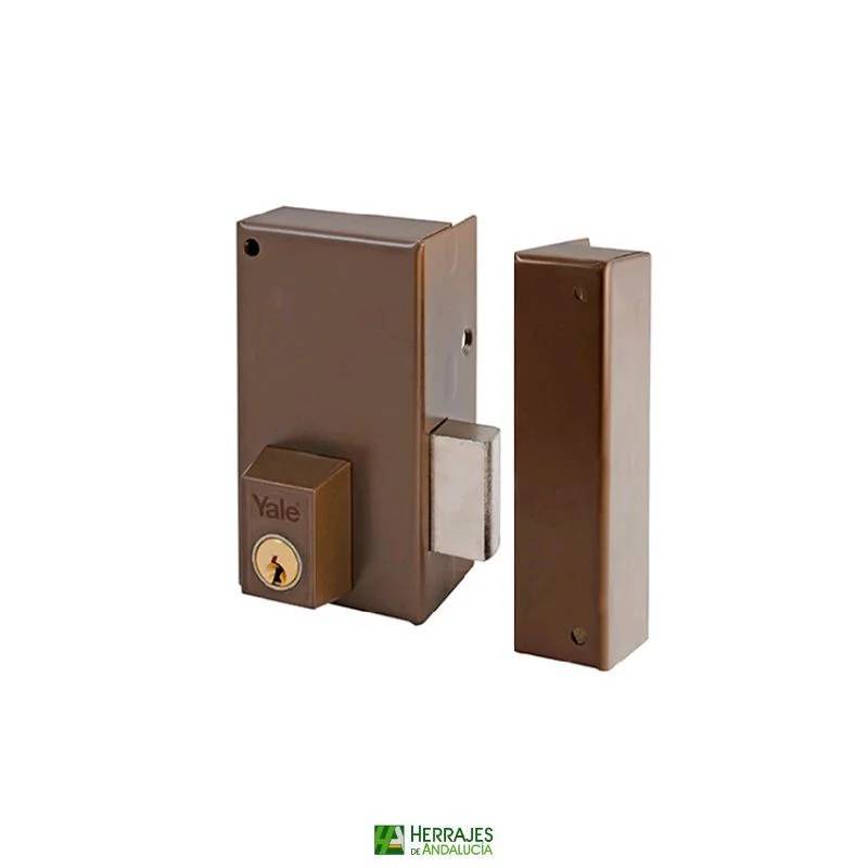 Cerradura sobreponer Serie 56C derecha hierro pintado | Herrajes de Andalucía