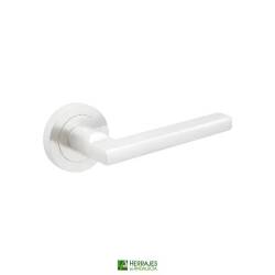 Manivela con roseta EQ-R200 115mm blanca | Herrajes de Andalucía