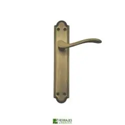 Juego manivela placa cuero satinado | Herrajes de Andalucía